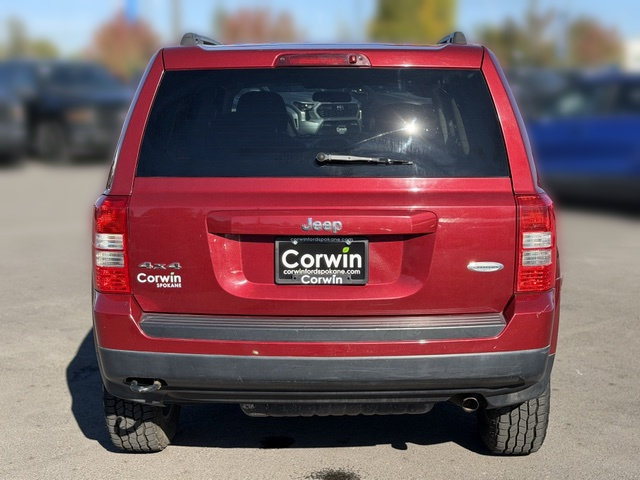 Used 2011 Jeep Patriot Latitude AWD/4WD image 15
