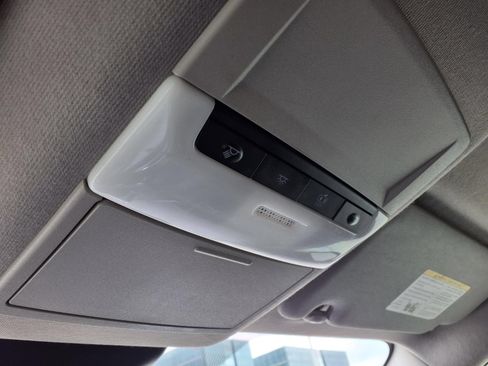 Used 2021 Nissan Sentra SR FWD image 25