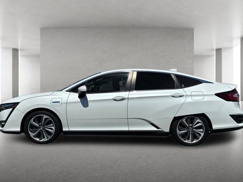 Used 2020 Honda Clarity Touring image 7