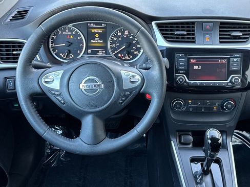 Used 2016 Nissan Sentra SV image 16