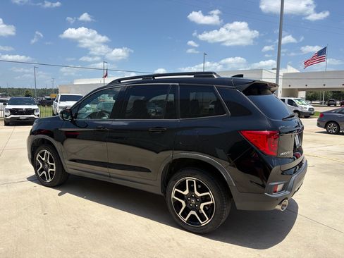 Certified 2023 Honda Passport Elite image 6