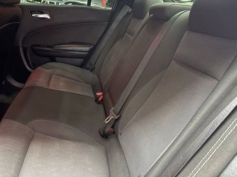 Used 2018 Dodge Charger SXT w/ Blacktop Package RWD image 26