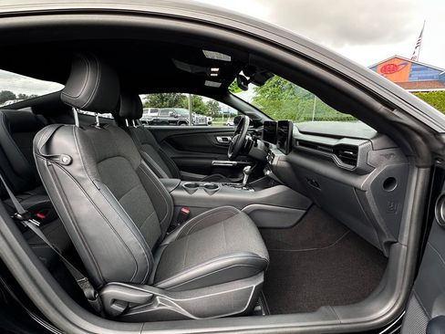 Used 2024 Ford Mustang GT RWD image 12
