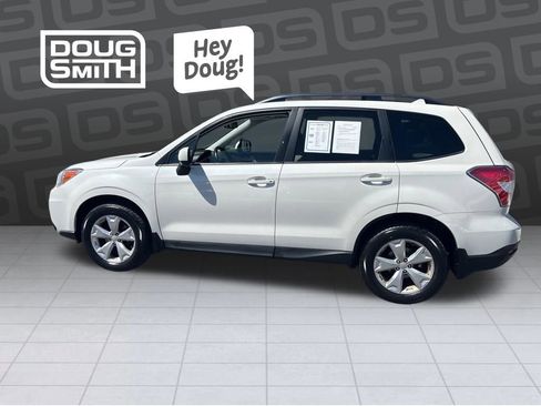 Used 2016 Subaru Forester 2.5i Premium w/ Protection Package #1 AWD/4WD image 2