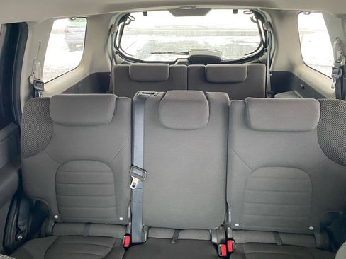 Used 2009 Nissan Pathfinder S RWD image 12