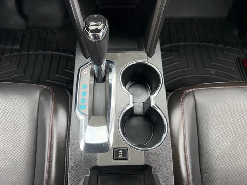 Used 2017 Chevrolet Equinox Premier w/ Enhanced Convenience Package image 14