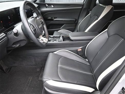 Used 2025 Kia K5 GT-Line image 17