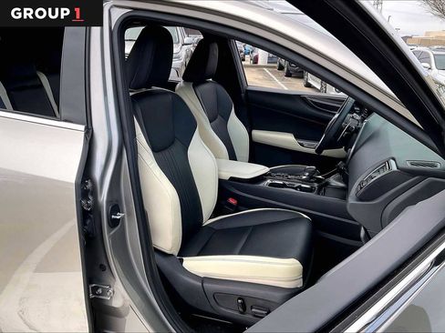 Used 2023 Lexus NX 250 FWD w/ Towing Package (2000 Lbs) image 8