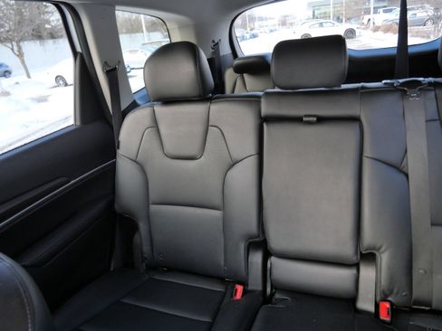 Used 2023 Kia Telluride LX image 12