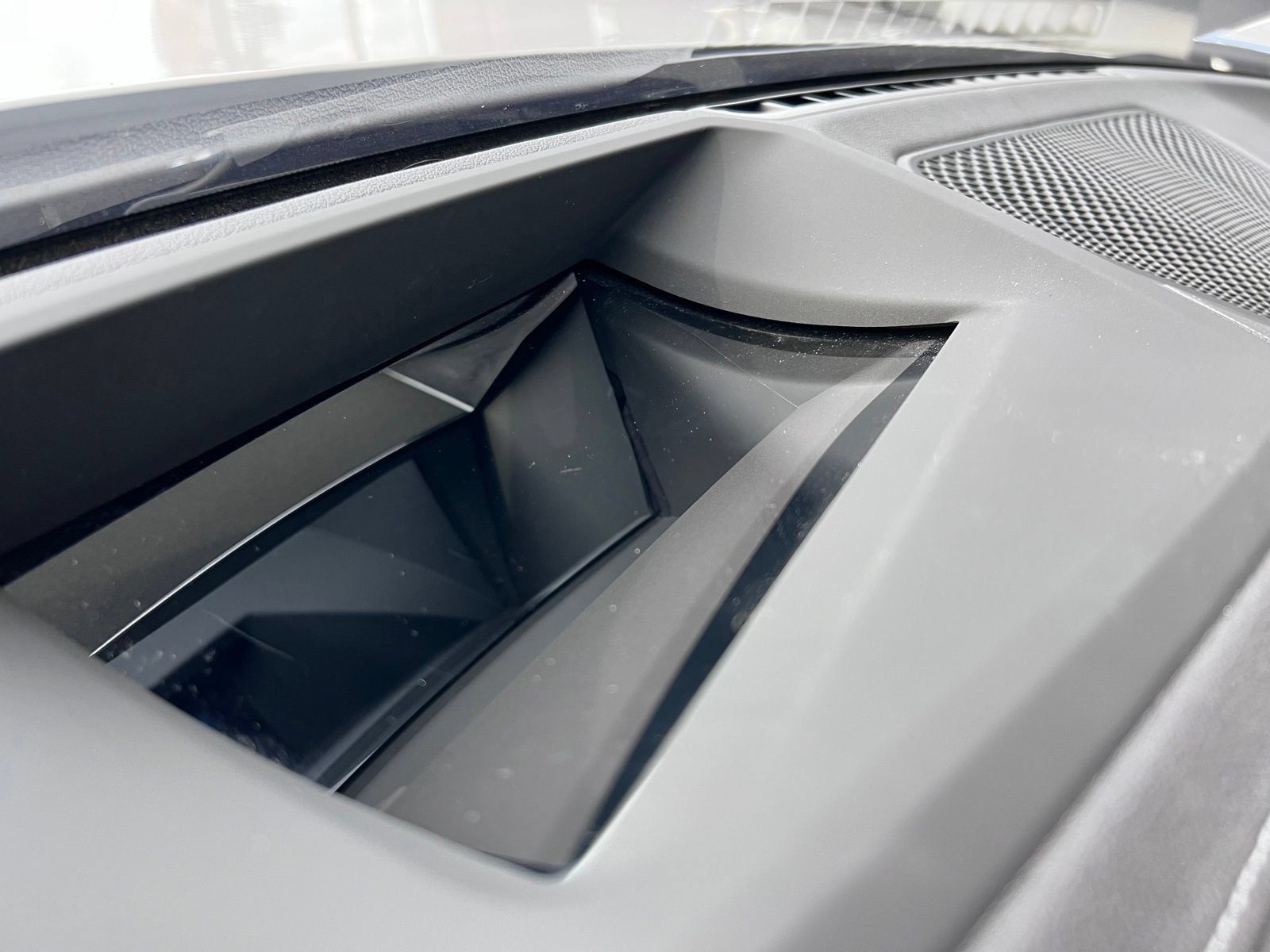 Used 2024 BMW M3 Competition RWD image 38