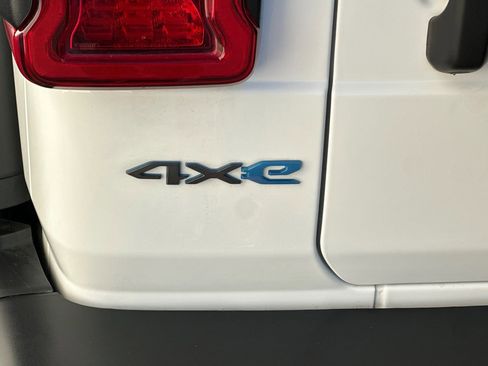 Used 2022 Jeep Wrangler Unlimited Rubicon 4xe image 20