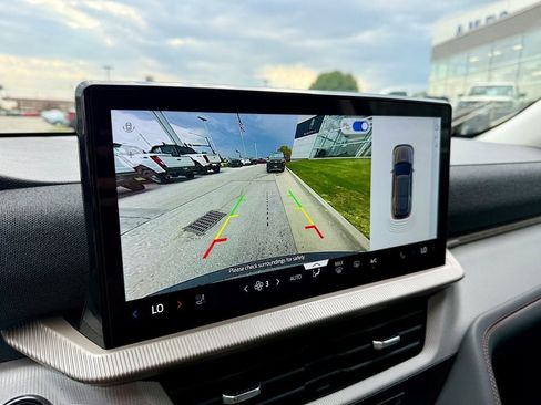 New 2026 Ford Explorer Active w/ Active Comfort Package image 28