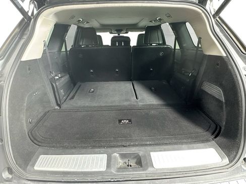 Certified 2022 INFINITI QX60 Sensory w/ Vision Package AWD/4WD image 33