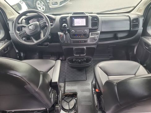 Used 2023 RAM ProMaster 2500 FWD image 16
