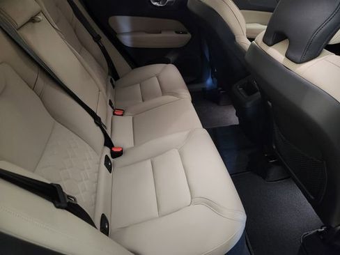 New 2026 Volvo XC60 B5 Plus w/ Protection Package Premier image 31