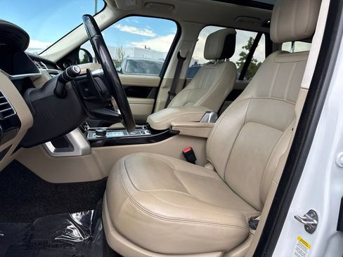 Used 2020 Land Rover Range Rover HSE AWD/4WD image 9