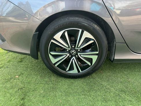 Used 2016 Honda Civic EX-T image 42