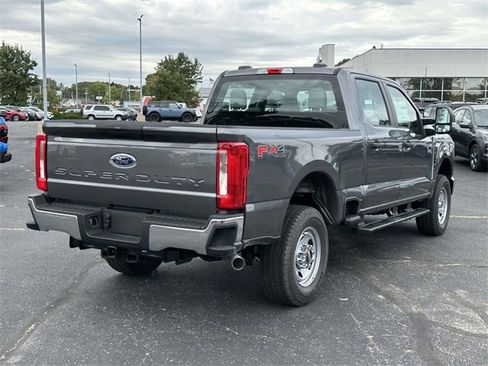 New 2026 Ford F350 XL w/ FX4 Off-Road Package image 4
