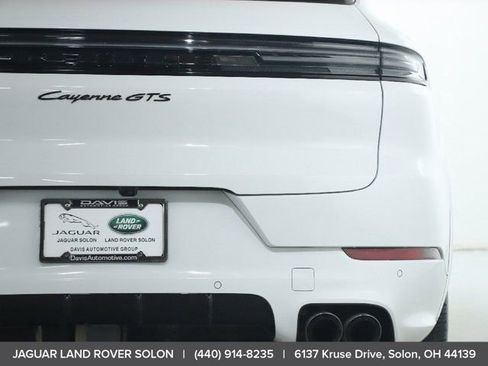 Used 2025 Porsche Cayenne GTS AWD/4WD image 49