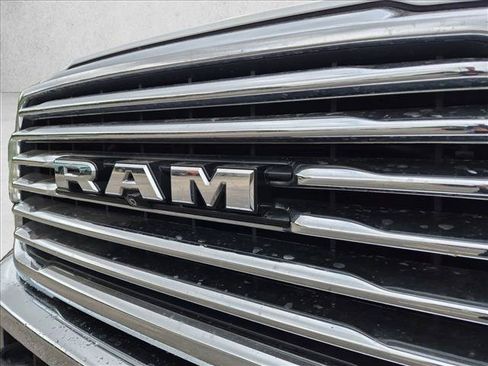 Used 2020 RAM 2500 Limited AWD/4WD image 12