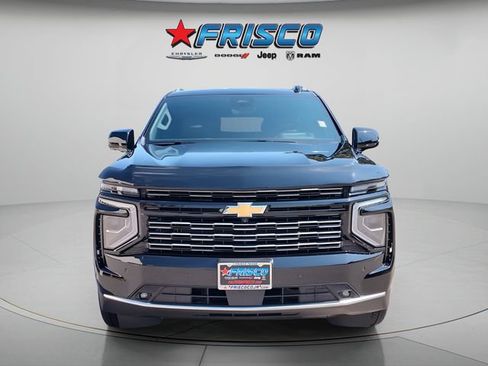 Used 2026 Chevrolet Suburban High Country AWD/4WD image 2