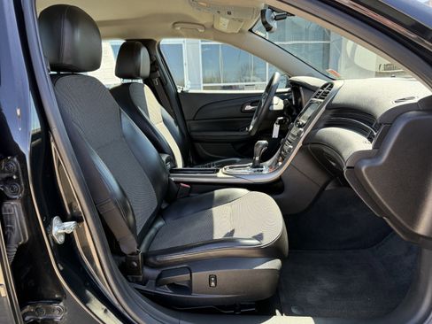 Used 2013 Chevrolet Malibu LT w/ Power Convenience Package image 5
