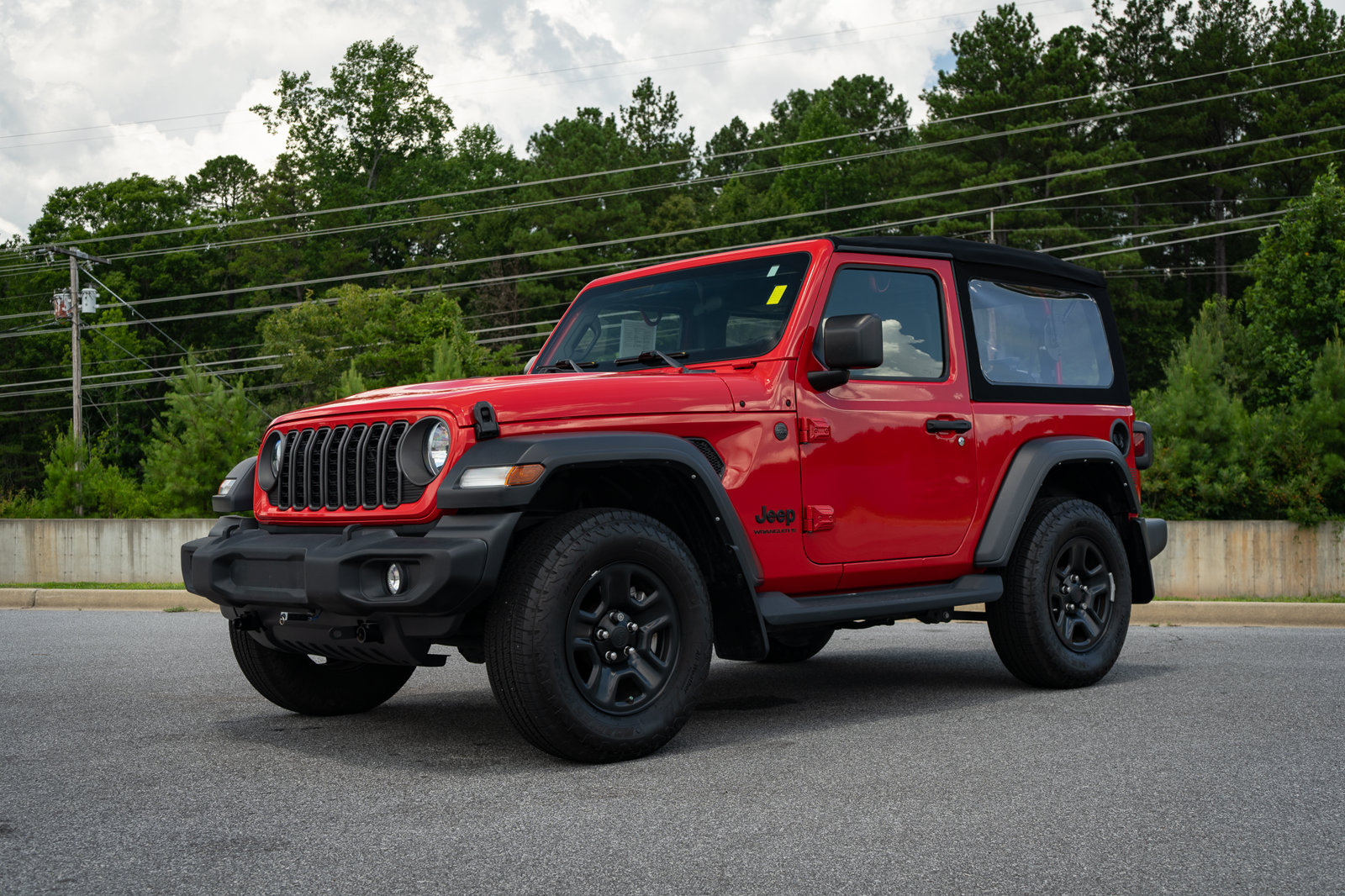 Used 2024 Jeep Wrangler Sport AWD/4WD image 3