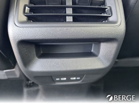New 2026 Volkswagen Tiguan SE R-Line FWD image 26