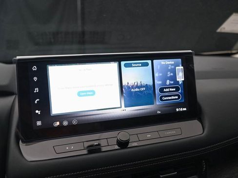 Used 2025 Nissan Rogue Platinum w/ Tech Package image 36