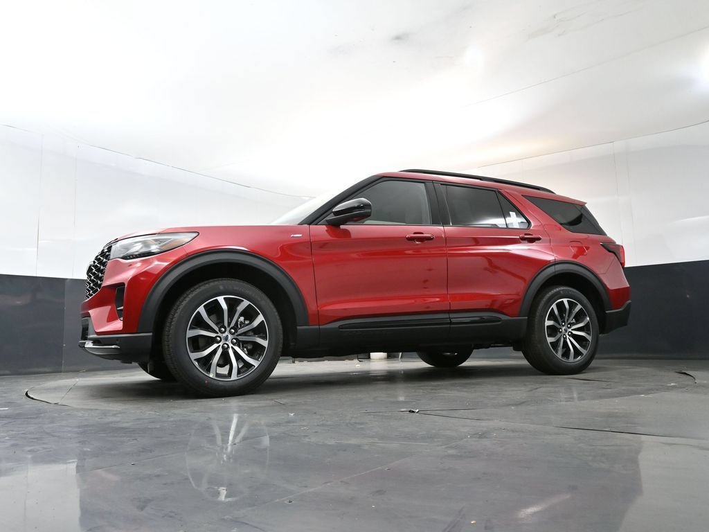 New 2026 Ford Explorer ST-Line AWD/4WD image 13