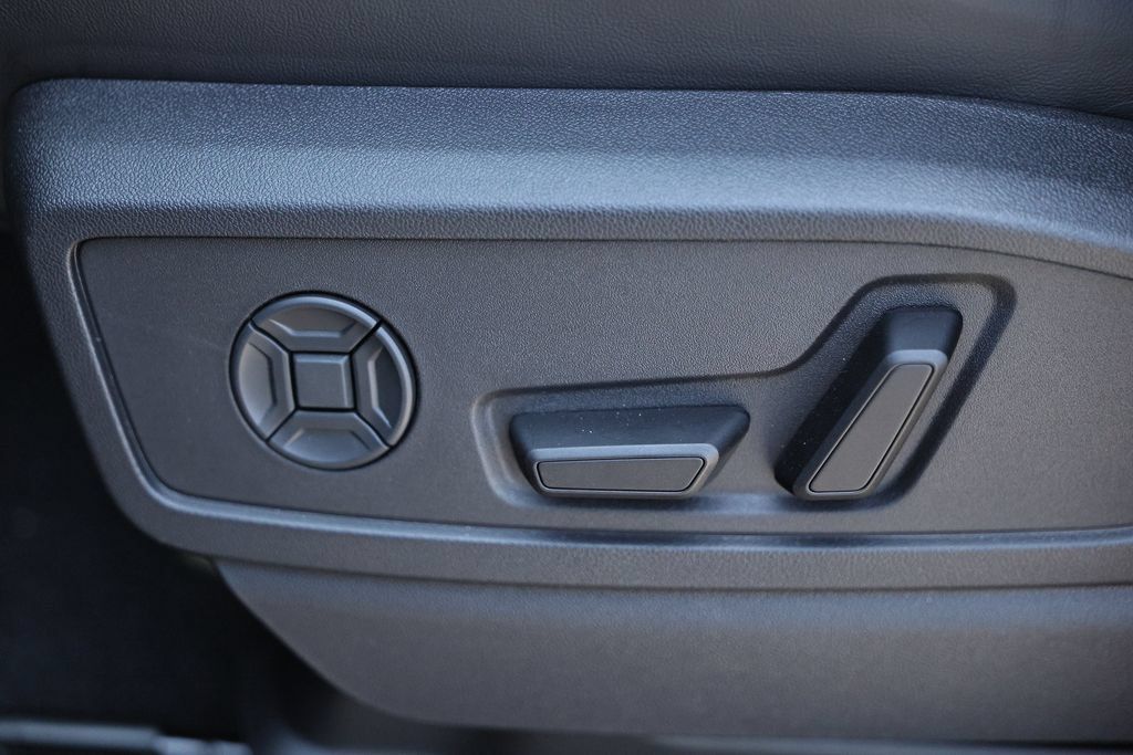 New 2026 Audi Q5 Premium AWD/4WD image 22