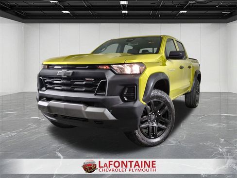 Certified 2023 Chevrolet Colorado Trail Boss w/ Advanced Trailering Package image 1
