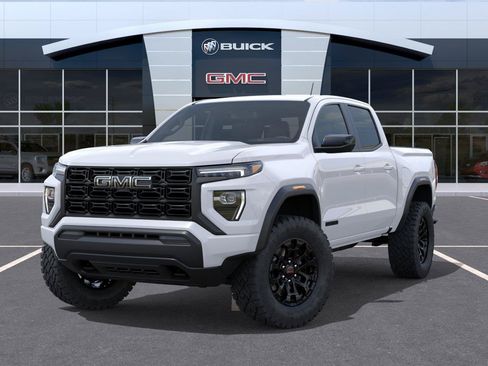 New 2026 GMC Canyon Elevation w/ LPO, Black Badging Package RWD image 6