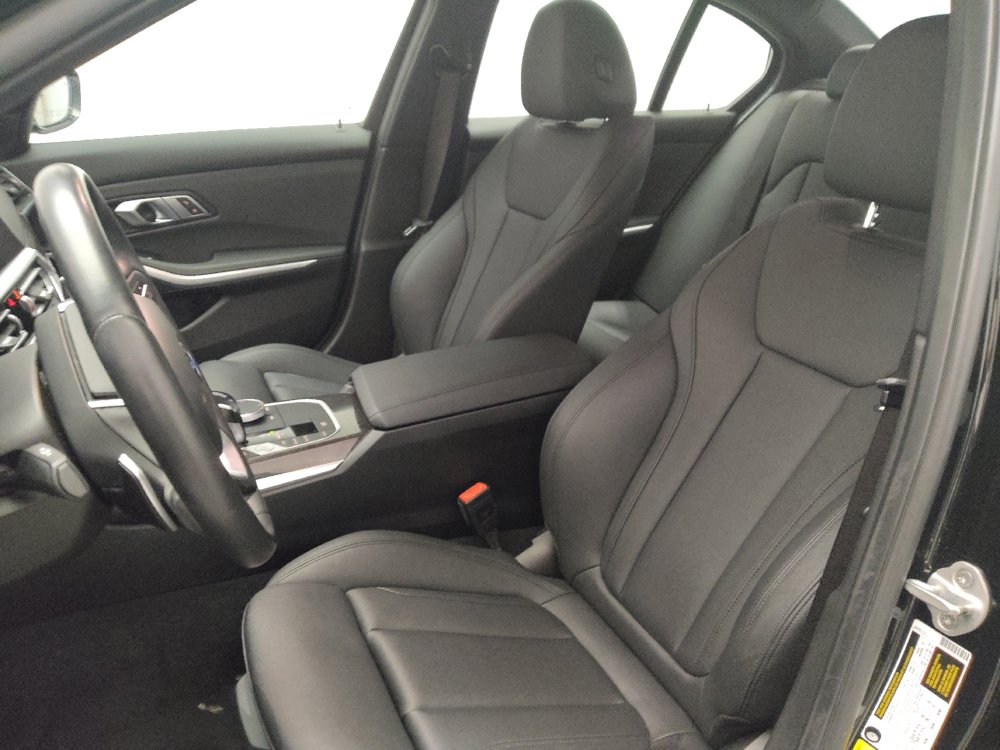 Used 2020 BMW 330i Sedan w/ Driving Assistance Package RWD image 17