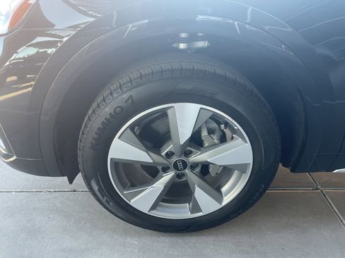 Used 2023 Audi Q5 2.0T Premium Plus w/ Premium Plus Package image 7