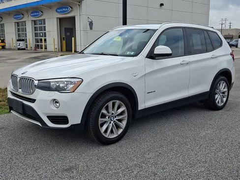 Used 2017 BMW X3 xDrive28i AWD/4WD image 4
