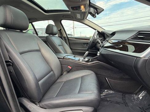 Used 2014 BMW 535i xDrive Sedan AWD/4WD image 35