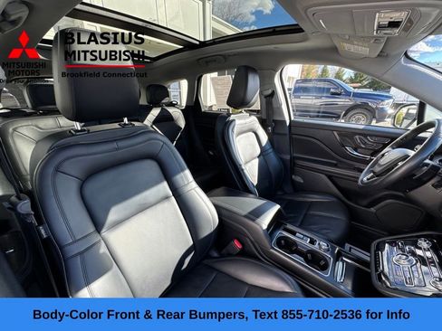 Used 2021 Lincoln Corsair Reserve image 16