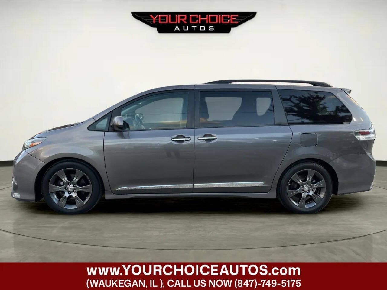 Used 2015 Toyota Sienna SE Premium FWD image 2