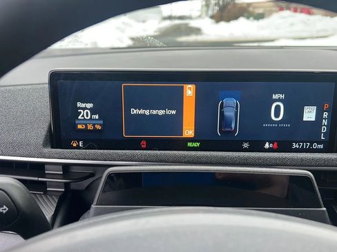 Used 2021 Ford Mustang Mach-E Premium image 19