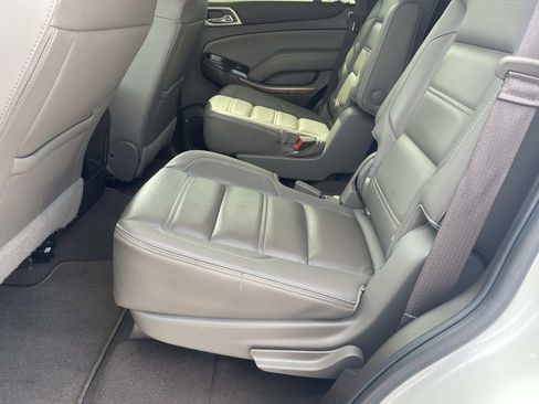 Used 2019 GMC Yukon Denali w/ Open Road Package RWD image 15