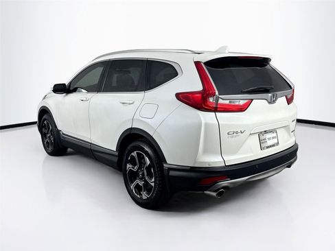 Used 2018 Honda CR-V Touring image 2