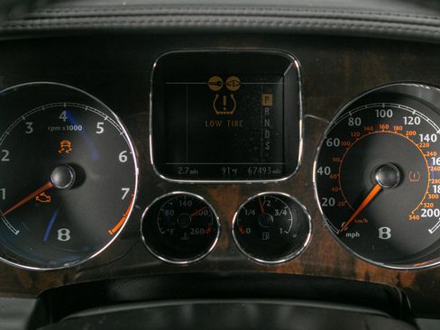 Used 2009 Bentley Flying Spur Flying Spur Speed w/ Convenience Specification Pkg image 14