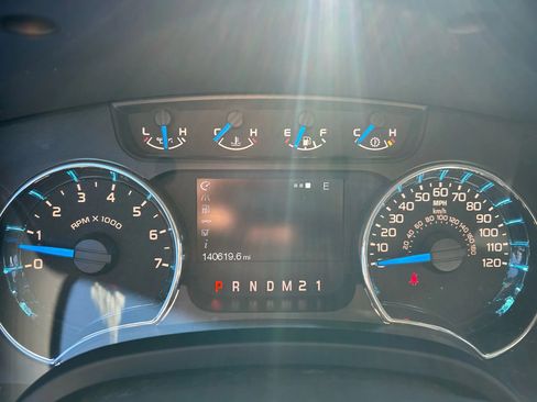 Used 2013 Ford F150 XLT w/ Luxury Equipment Group image 23