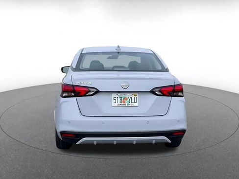 Used 2025 Nissan Versa SV FWD image 12
