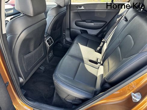 Used 2017 Kia Sportage EX w/ EX Premium Package image 12