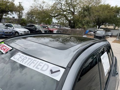 Used 2024 BMW X5 sDrive40i w/ M Sport Package image 11