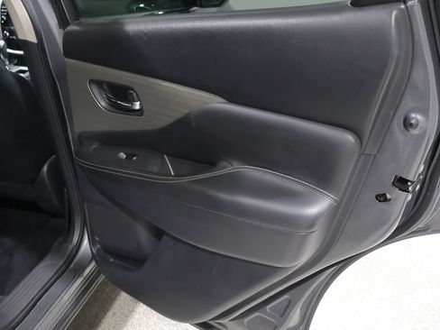 Used 2018 Nissan Murano SV AWD/4WD image 22