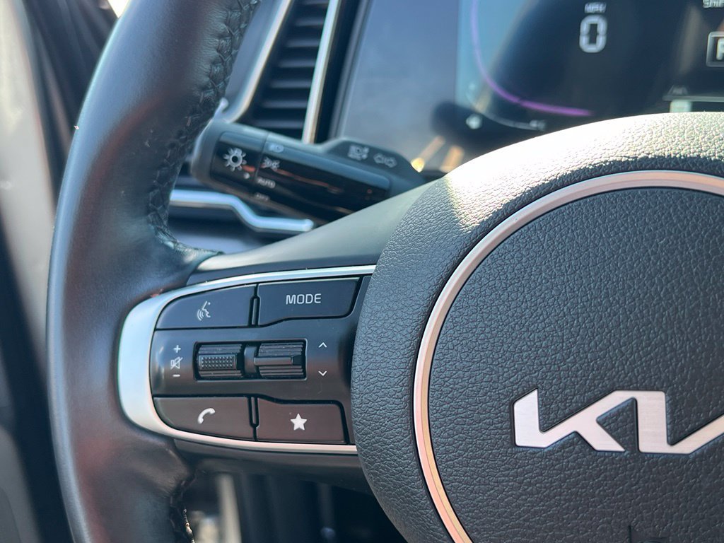 Certified 2024 Kia Sportage EX AWD/4WD image 19