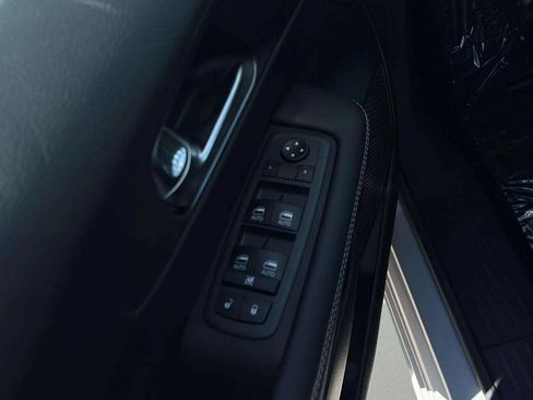 New 2026 Chrysler Pacifica Select image 23